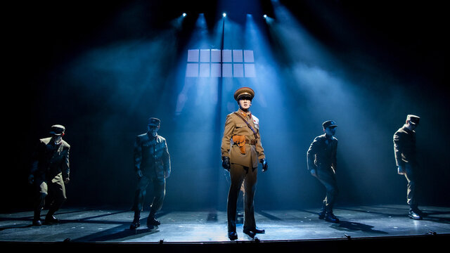 愛的迫降：旗艦版劇照