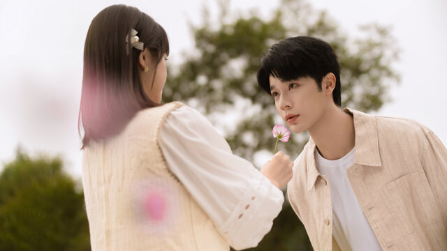 你的島嶼已抵達劇照