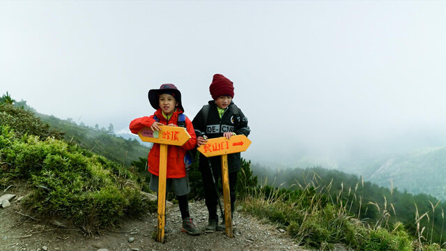 登山總動員劇照